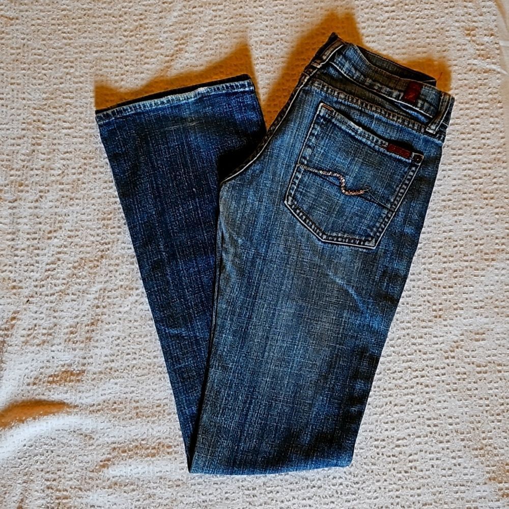 7 For All Mankind women's jeans. Pink sequenon back pockets, Y2K style